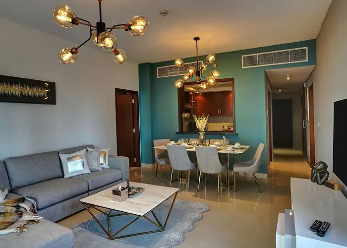 29Boulevard - Modern 2Bhk By Radiance Vacation Stays